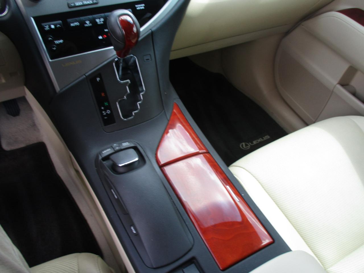 Lexus RX 350 FWD 4dr 2010