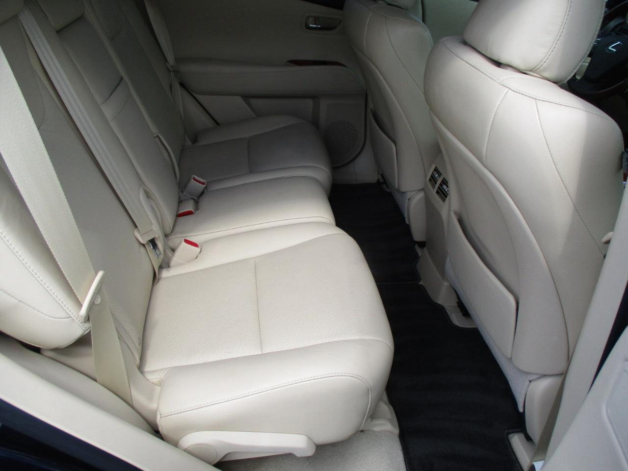 Lexus RX 350 FWD 4dr 2010
