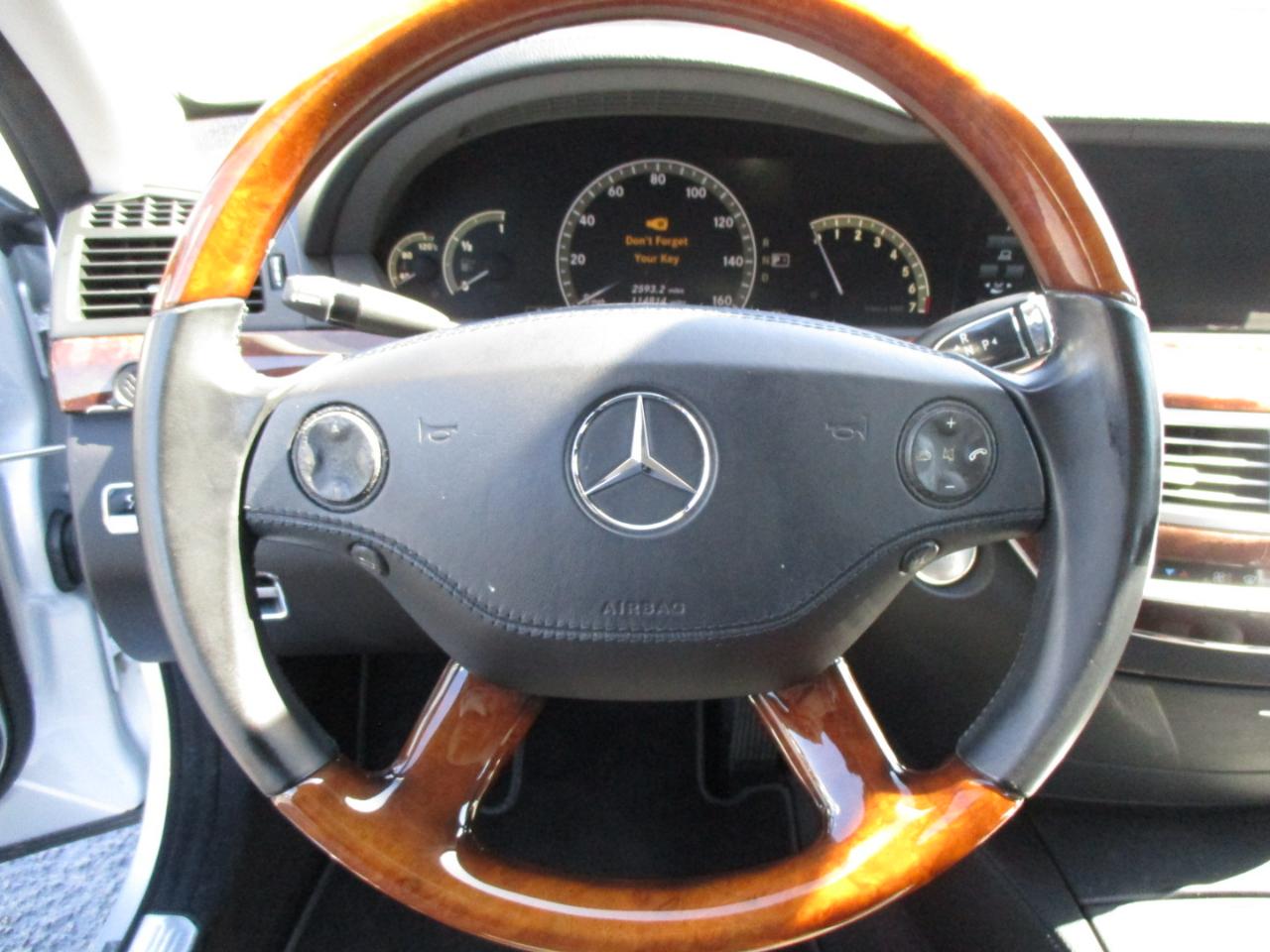 Mercedes-Benz S-Class 4dr Sdn 5.5L V8 RWD 2008