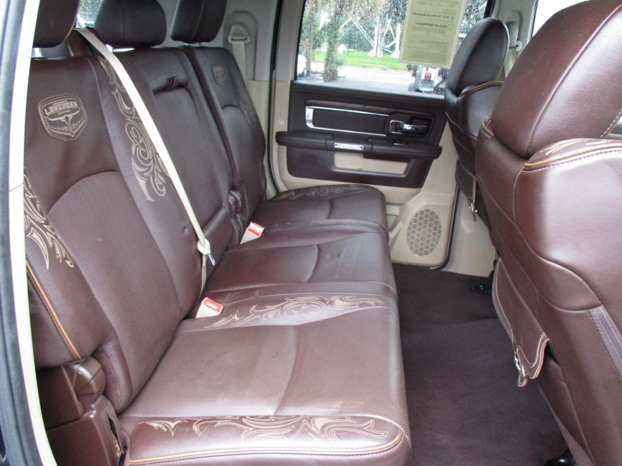 RAM 2500 4WD Mega Cab 160.5" Longhorn 2015