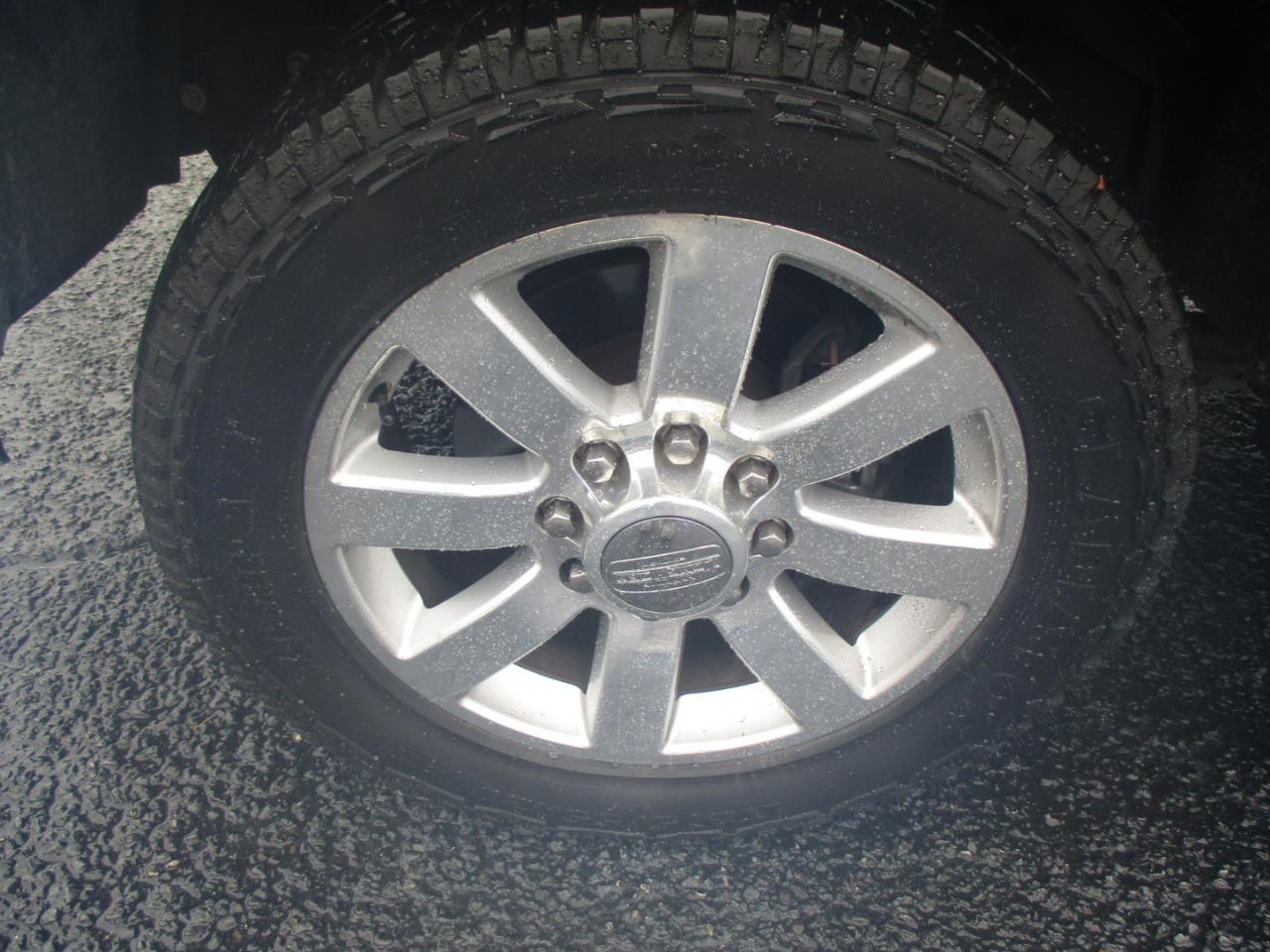 RAM 2500 4WD Mega Cab 160.5" Longhorn 2015