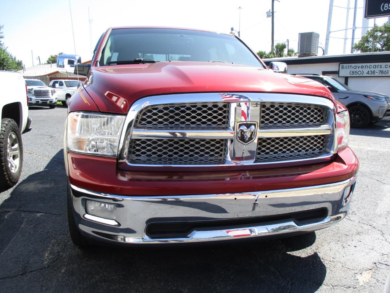 RAM 1500 2WD Crew Cab 140.5" Laramie 2011