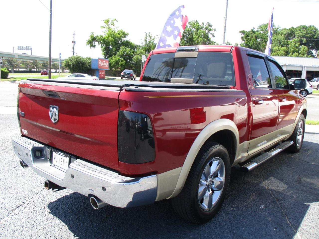 RAM 1500 2WD Crew Cab 140.5" Laramie 2011