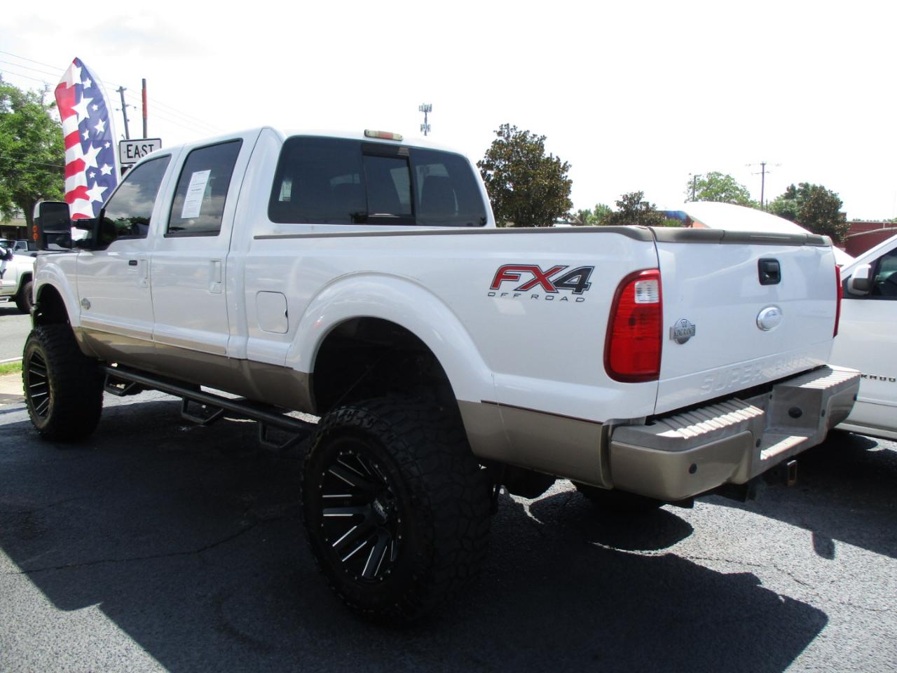 Ford Super Duty F-250 SRW 4WD Crew Cab 156" King Ranch 2012
