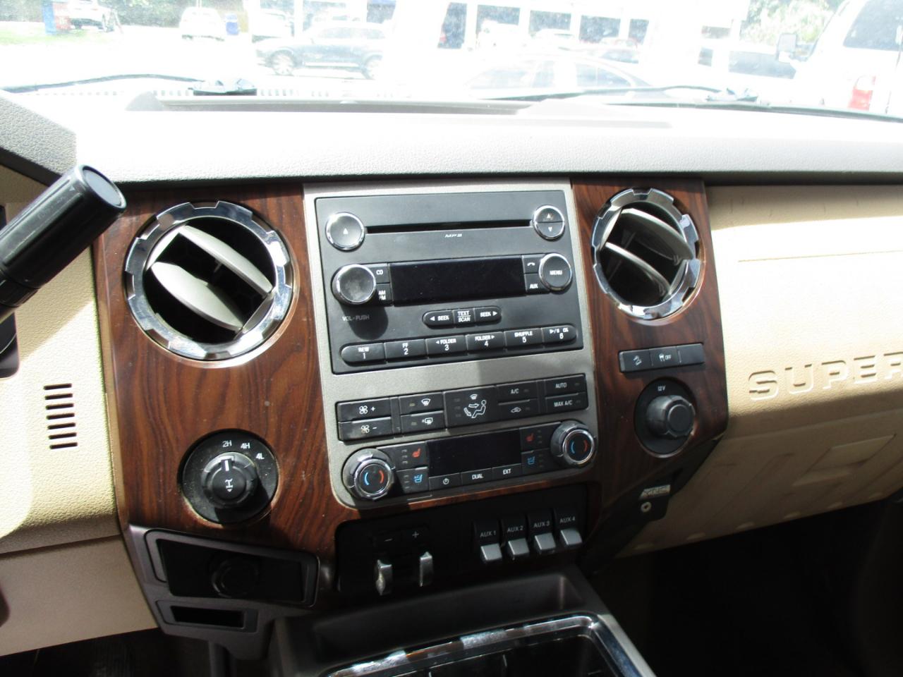 Ford Super Duty F-250 SRW 4WD Crew Cab 156" King Ranch 2012