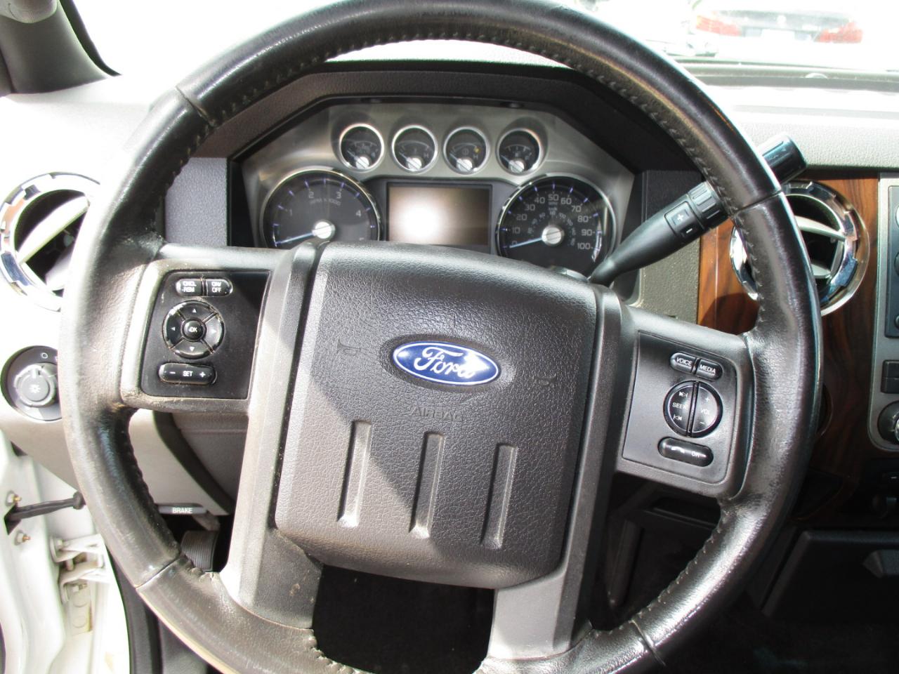 Ford Super Duty F-250 SRW 4WD Crew Cab 156" King Ranch 2011