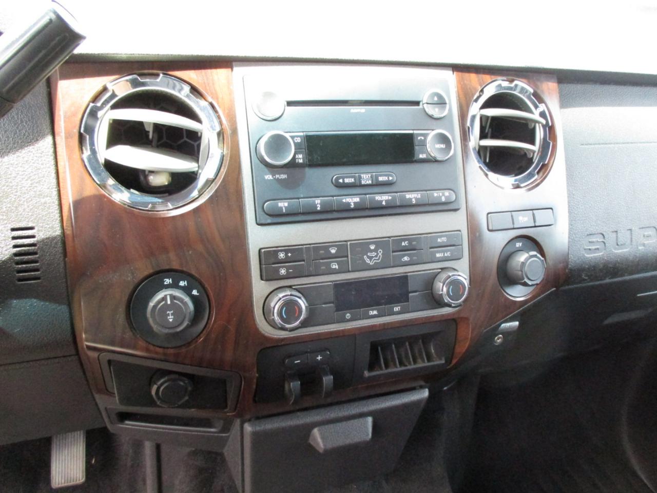 Ford Super Duty F-250 SRW 4WD Crew Cab 156" King Ranch 2011
