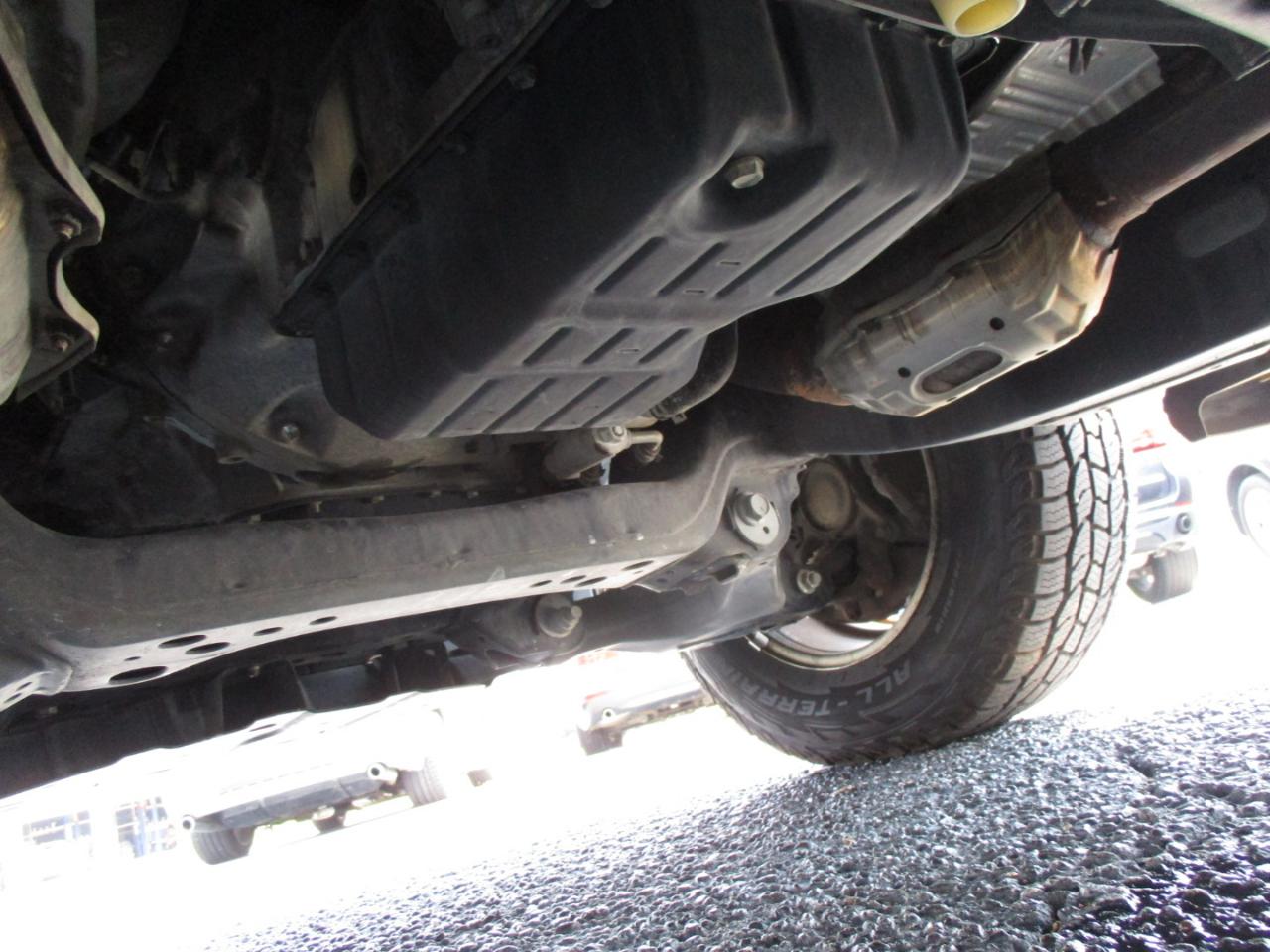 Toyota Tundra 2WD Truck Dbl 4.6L V8 6-Spd AT (Natl) 2011