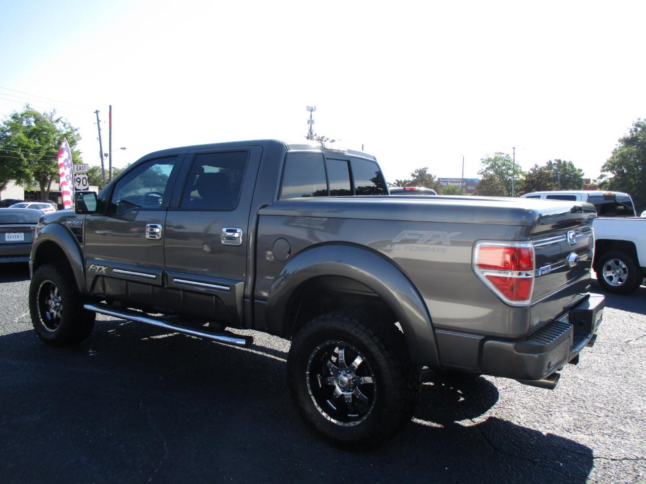 Ford F-150 4WD SuperCrew 145" Platinum 2014