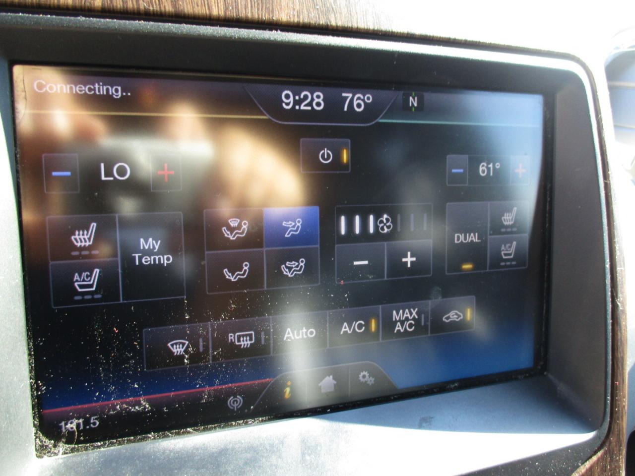 Ford F-150 4WD SuperCrew 145" Platinum 2014