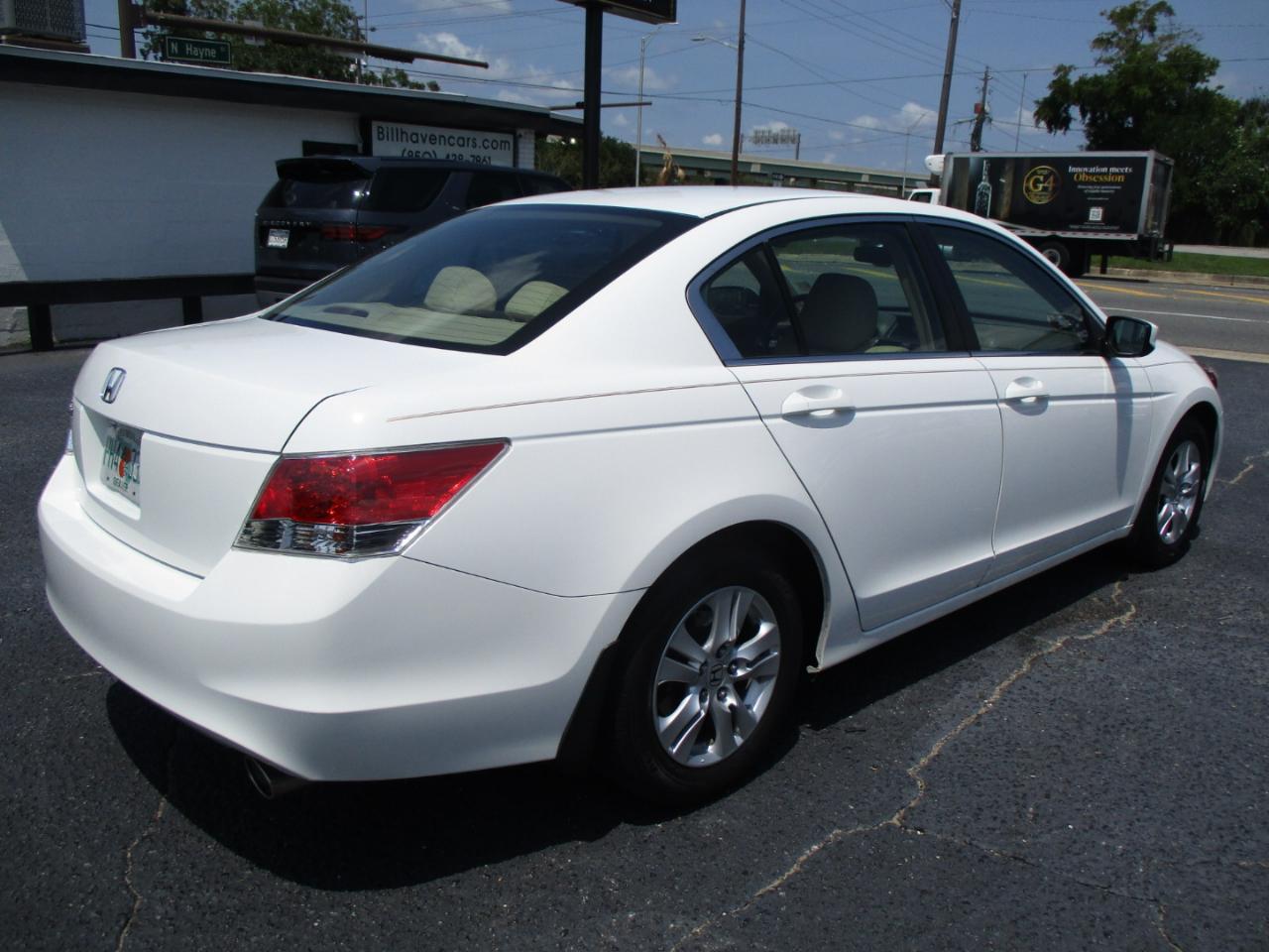 Honda Accord Sdn 4dr I4 Auto LX-P 2009