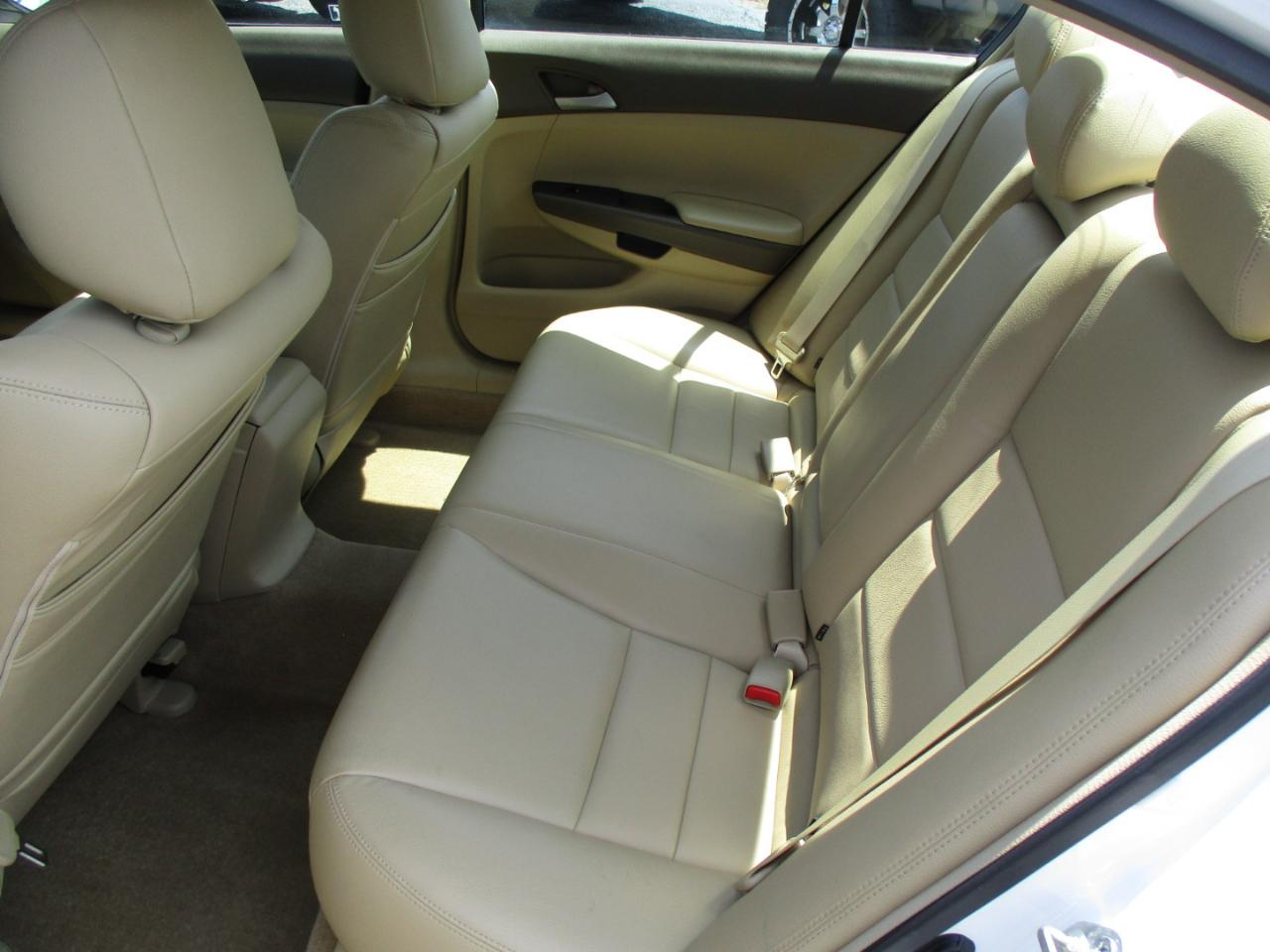 Honda Accord Sdn 4dr I4 Auto LX-P 2009