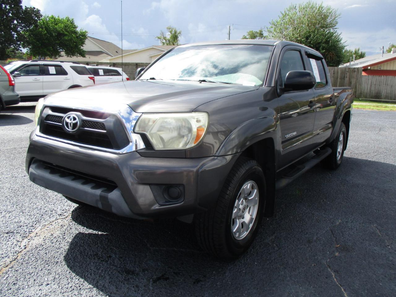 Toyota Tacoma 2WD Double Cab I4 AT PreRunner (Natl) 2015