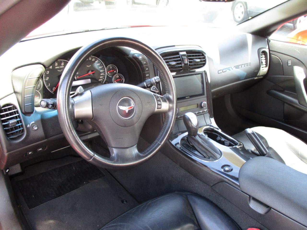 Chevrolet Corvette 2dr Conv w/1LT 2010