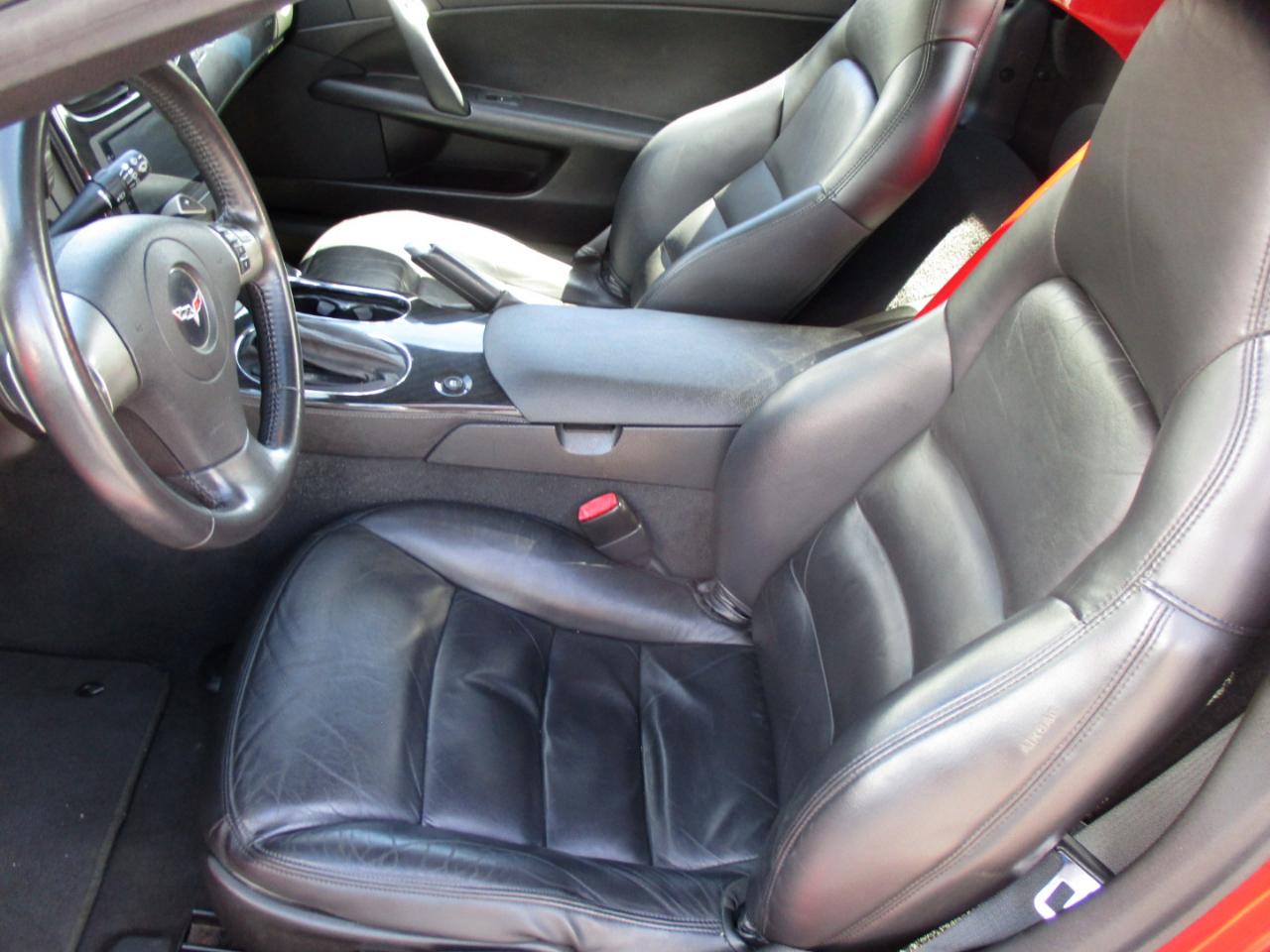 Chevrolet Corvette 2dr Conv w/1LT 2010