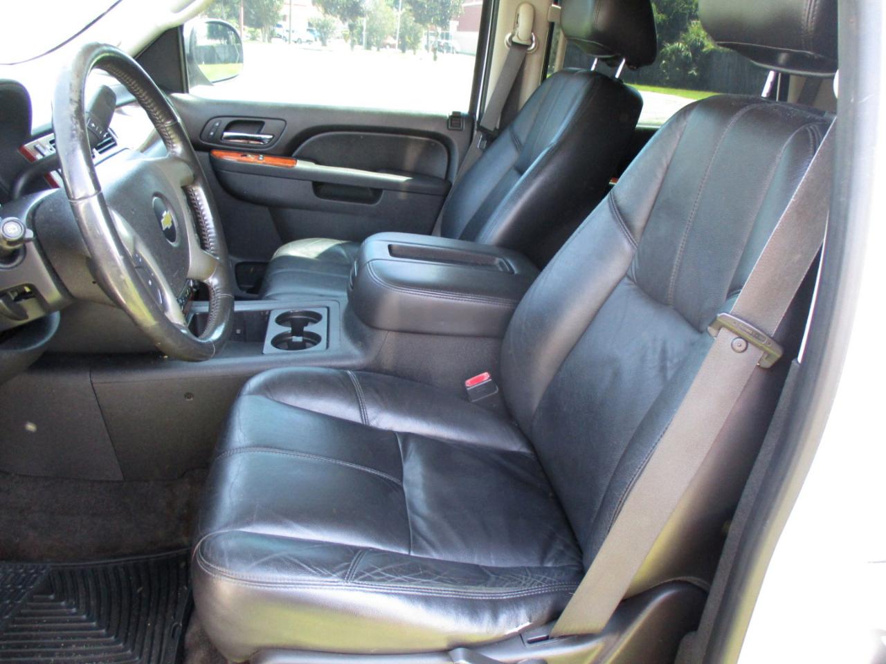 Chevrolet Tahoe 2WD 4dr 1500 LT 2012