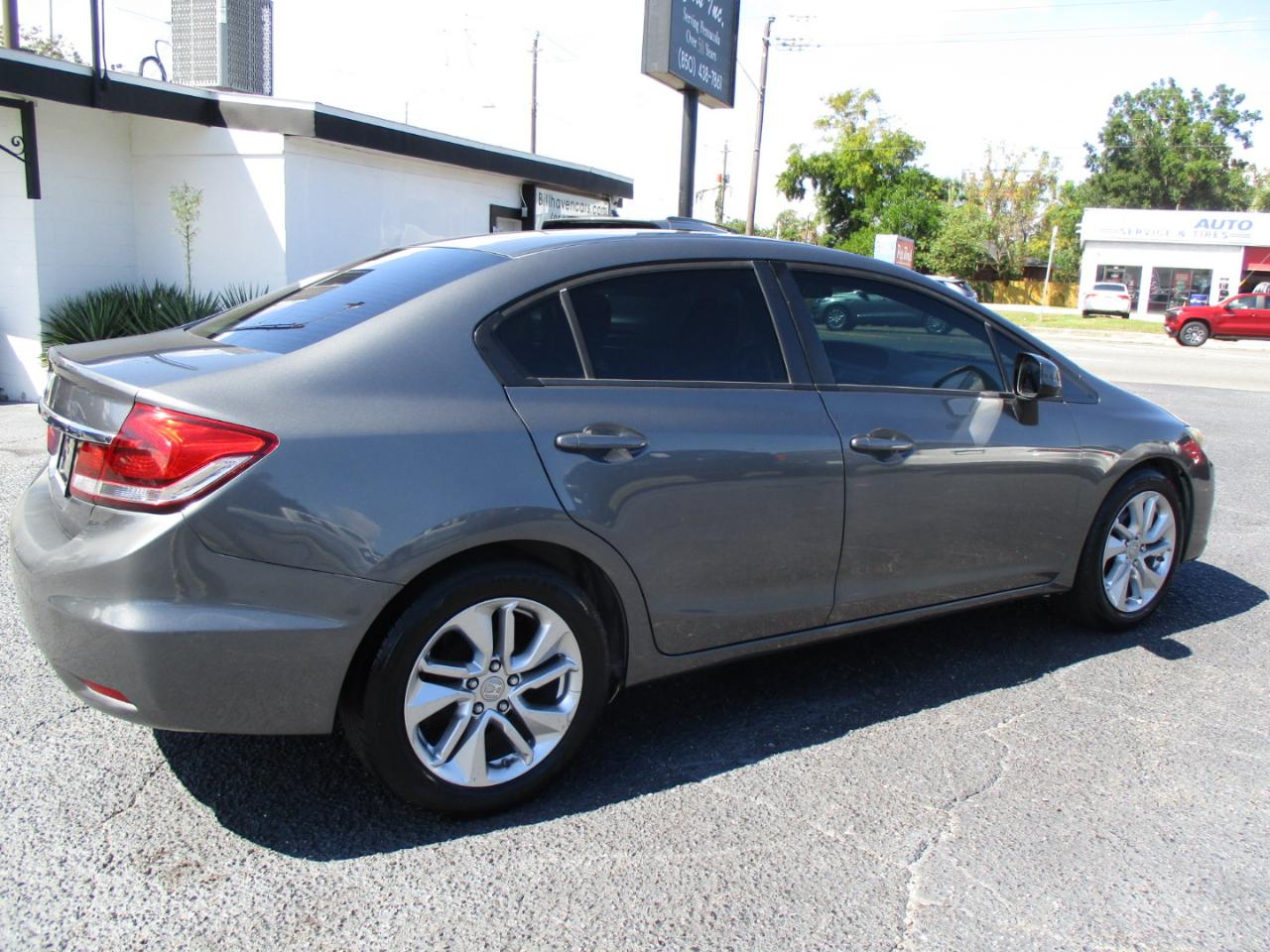 Honda Civic Sdn 4dr Auto LX 2013