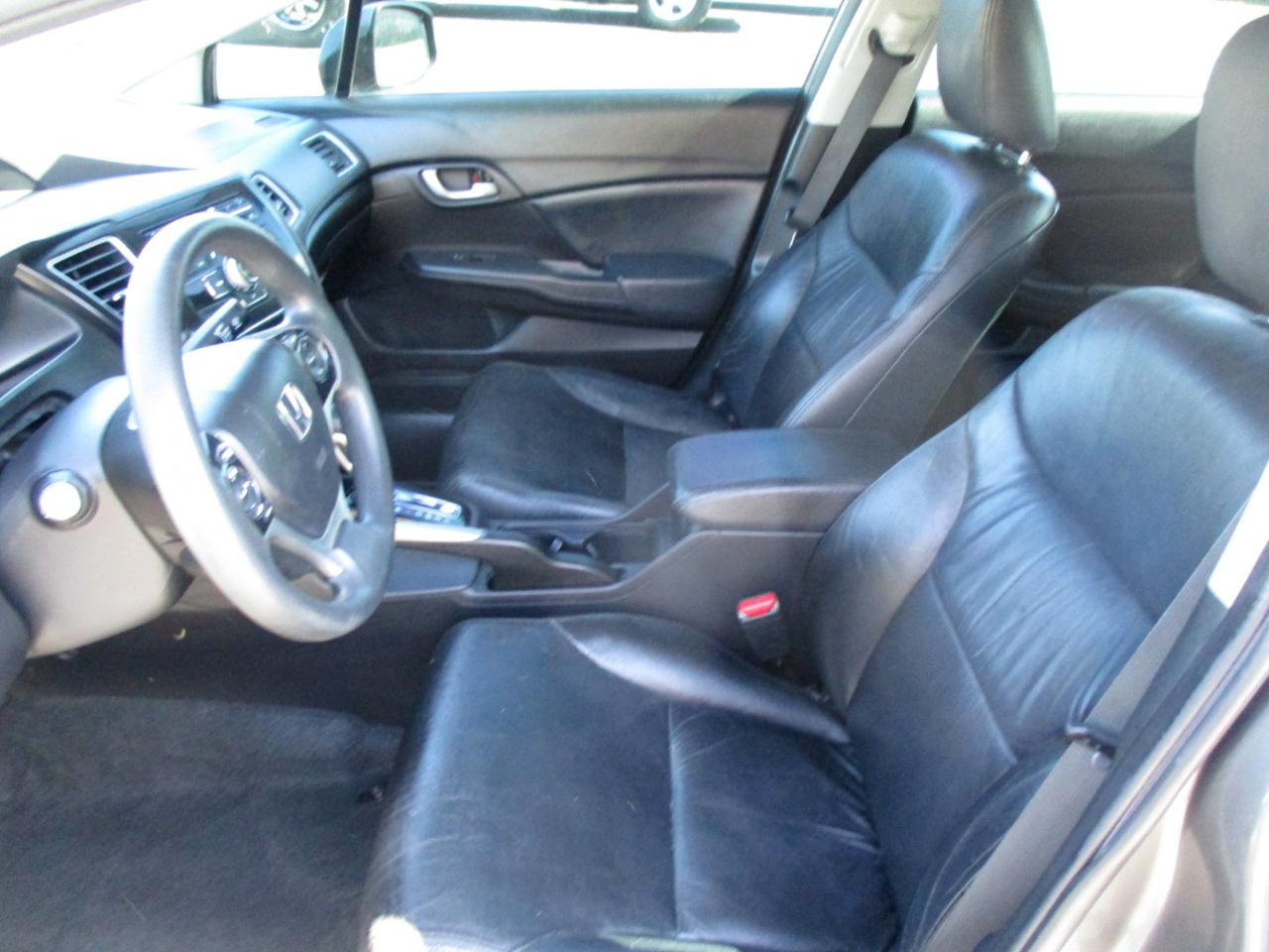 Honda Civic Sdn 4dr Auto LX 2013