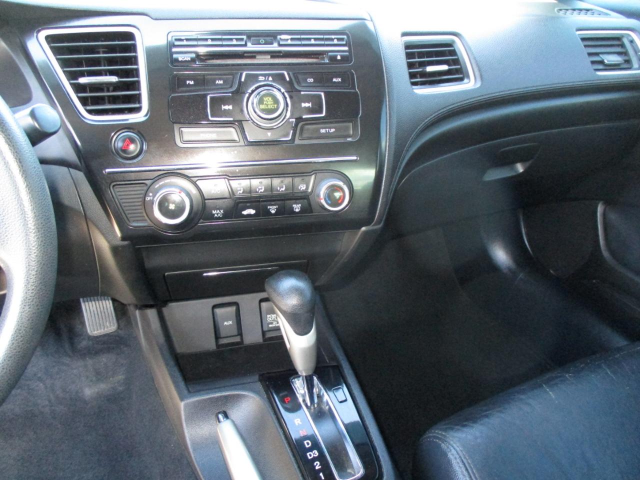 Honda Civic Sdn 4dr Auto LX 2013