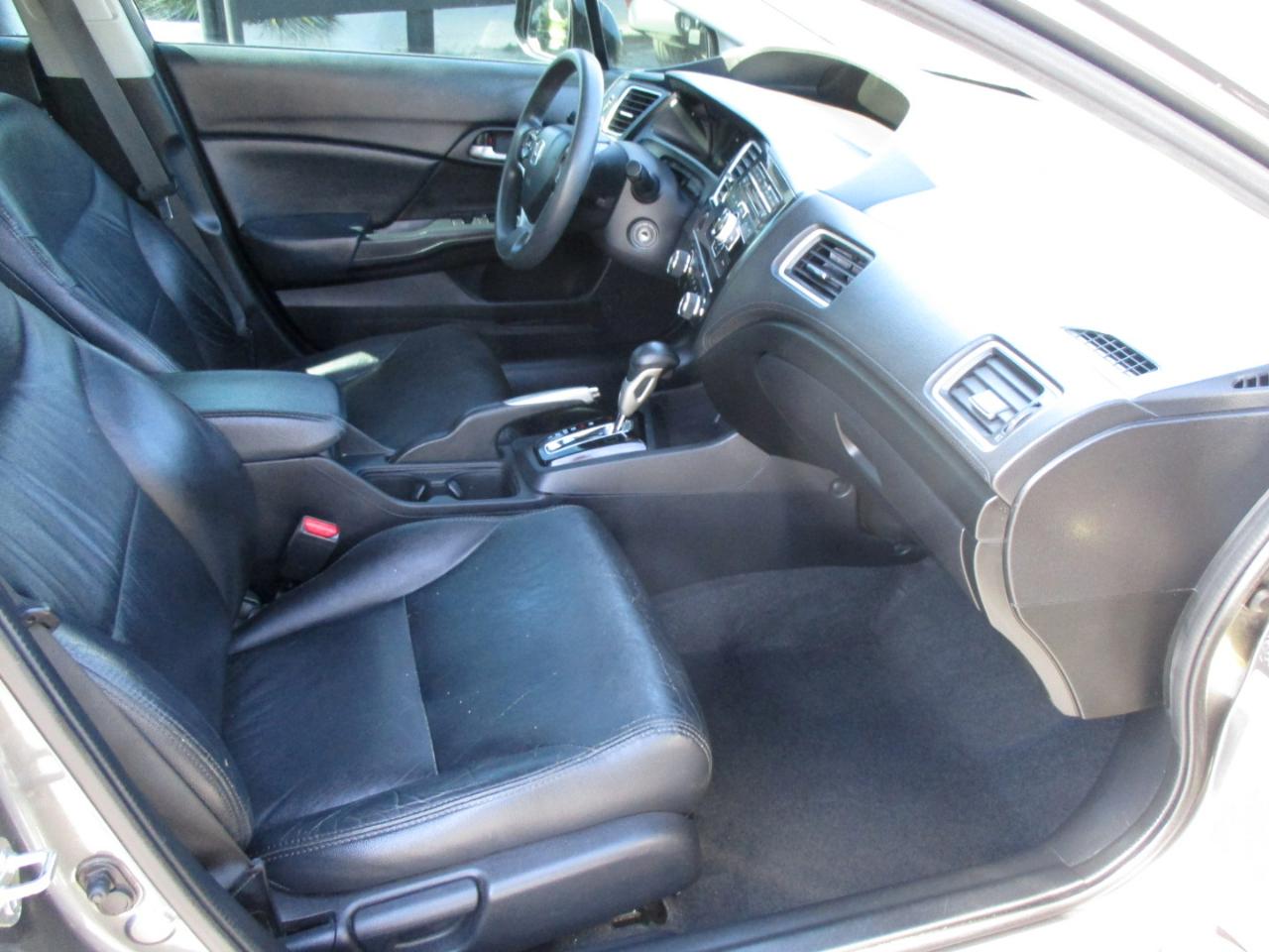Honda Civic Sdn 4dr Auto LX 2013