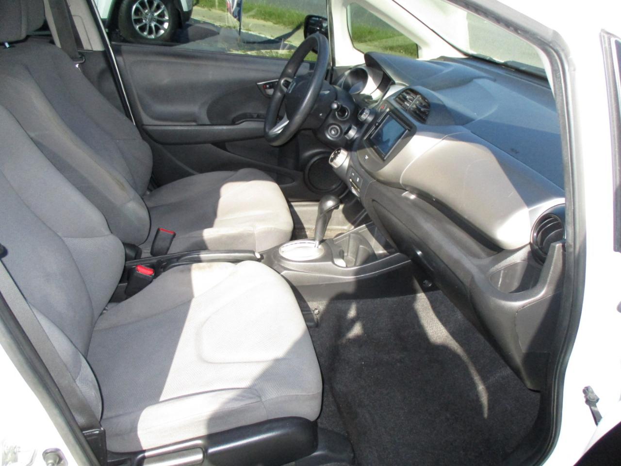 Honda Fit 5dr HB Auto 2013