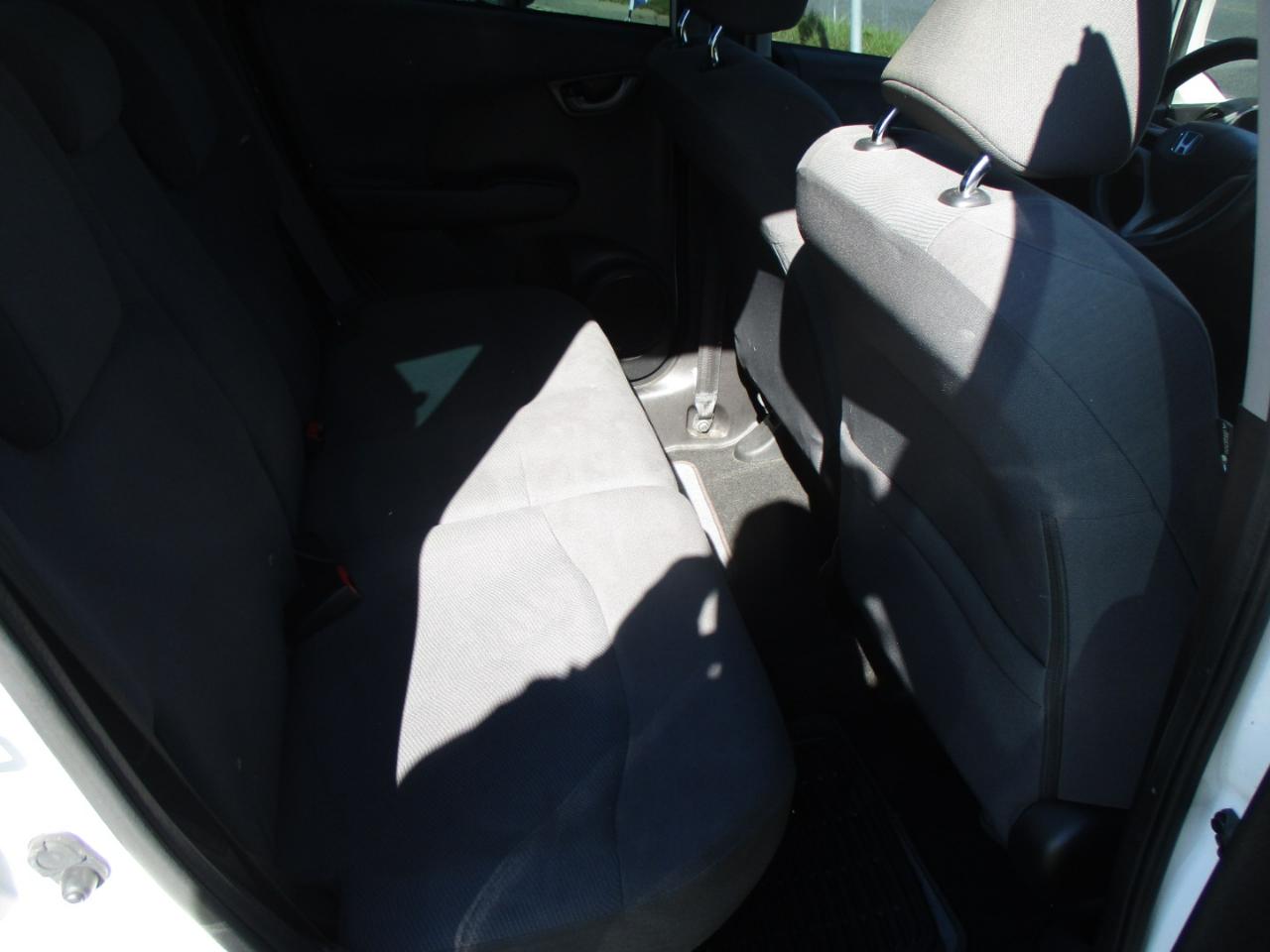 Honda Fit 5dr HB Auto 2013