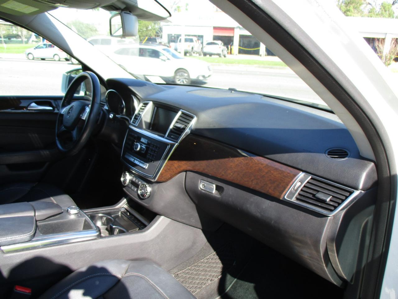 Mercedes-Benz M-Class 4MATIC 4dr ML 350 2013