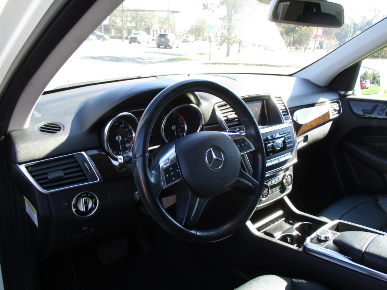 Mercedes-Benz M-Class 4MATIC 4dr ML 350 2013