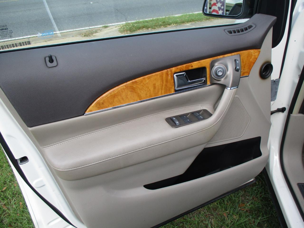 Lincoln MKX FWD 4dr 2012
