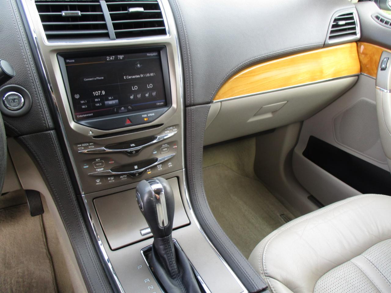 Lincoln MKX FWD 4dr 2012