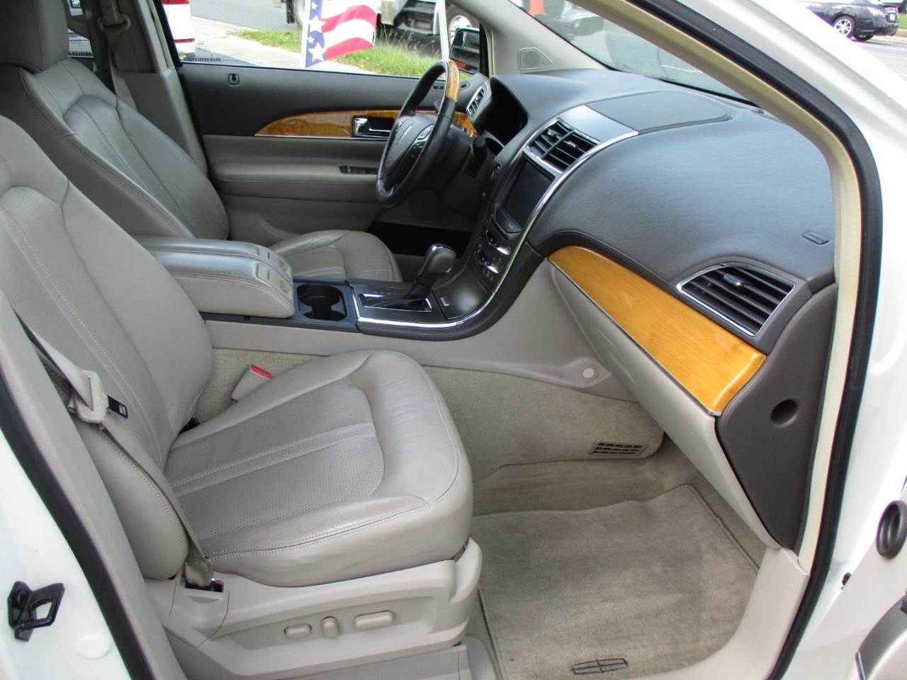 Lincoln MKX FWD 4dr 2012