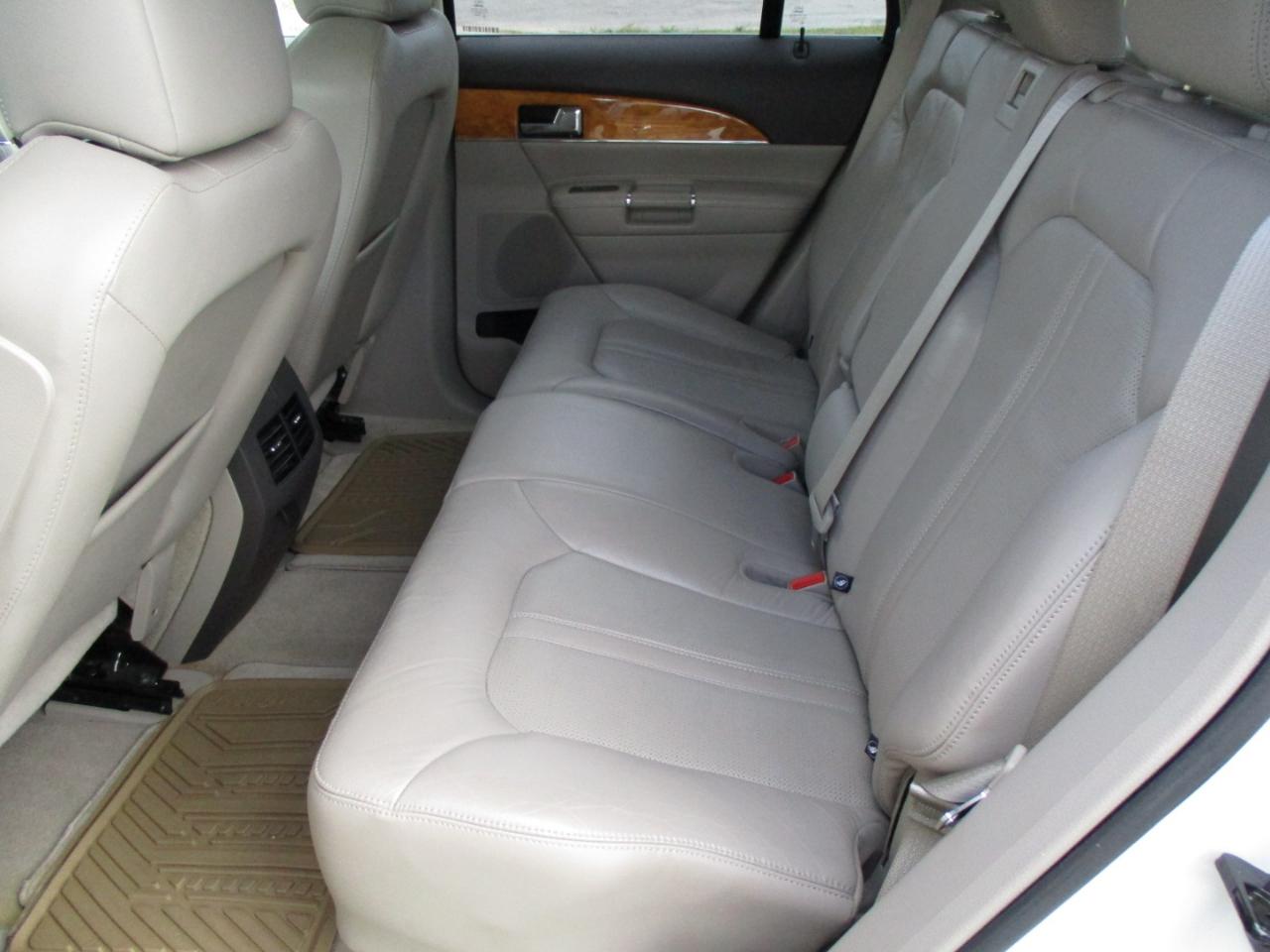 Lincoln MKX FWD 4dr 2012