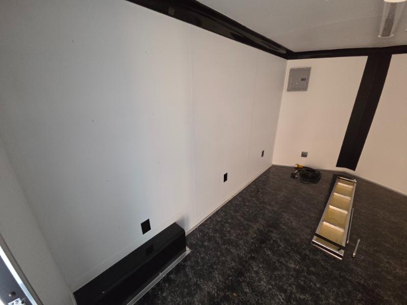 Discovery 8.5x20  2026