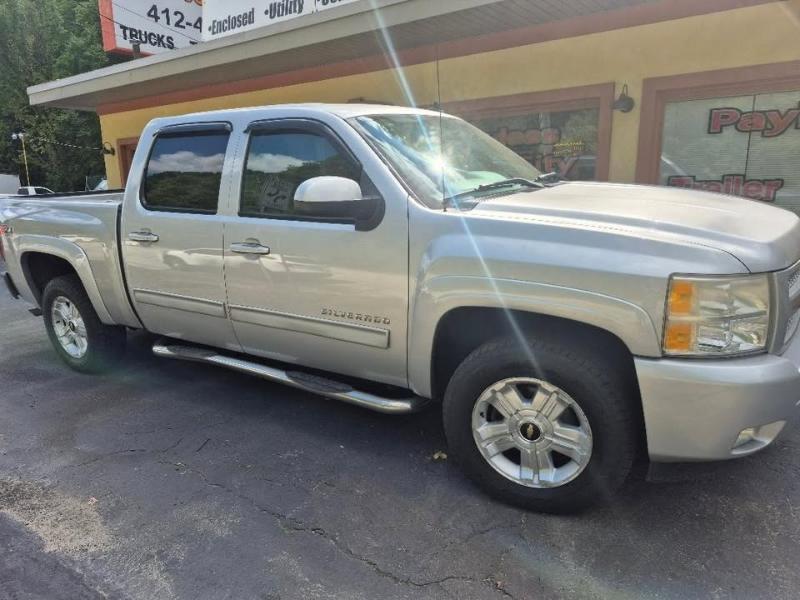 2010 Chevrolet Silverado 1500 LT1 Crew Cab 4WD