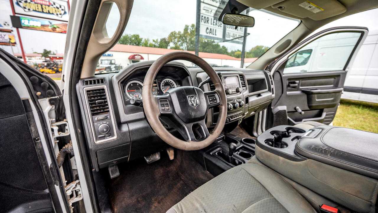 RAM 5500 Regular Cab 4WD 2014 RAM 5500 Regular Cab 4WD 2014