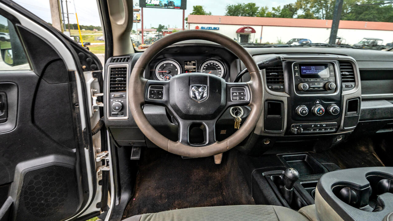 RAM 5500 Regular Cab 4WD 2014 RAM 5500 Regular Cab 4WD 2014