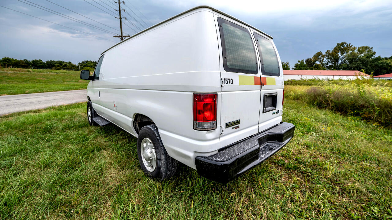 Ford Econoline E-250 2012 Ford Econoline E-250 2012