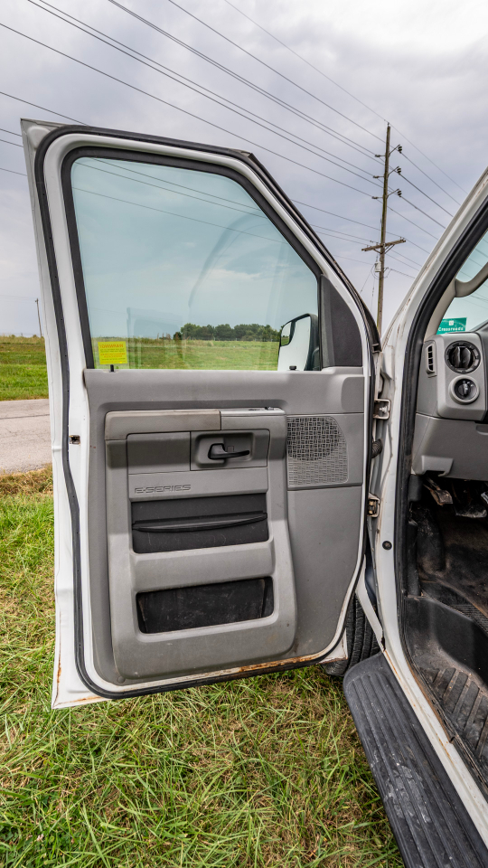 Ford Econoline E-250 2012 Ford Econoline E-250 2012