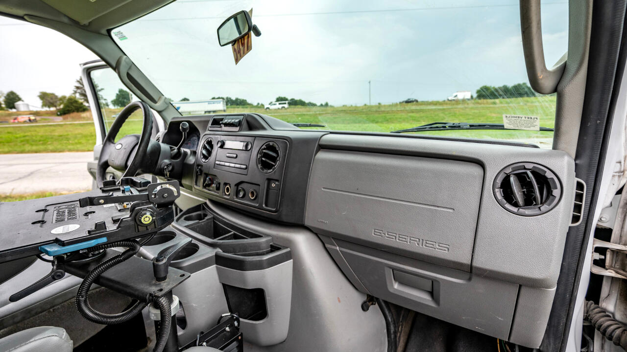 Ford Econoline E-250 2012 Ford Econoline E-250 2012