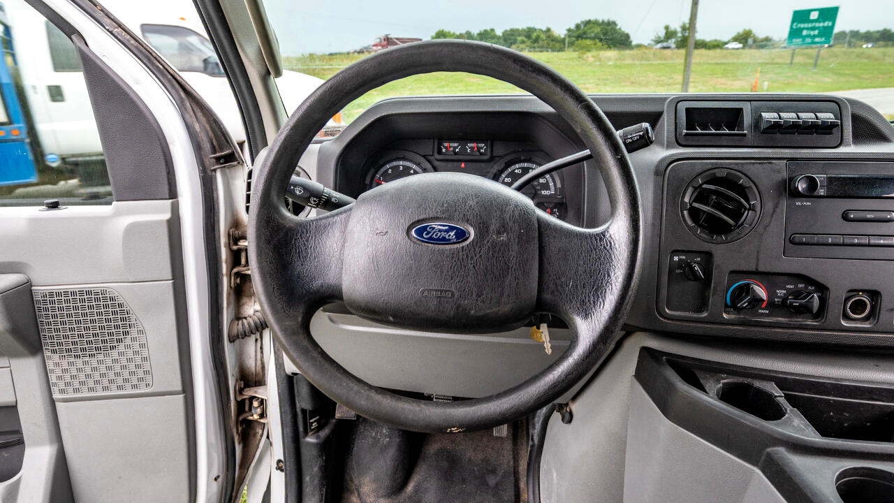 Ford Econoline E-250 2012 Ford Econoline E-250 2012