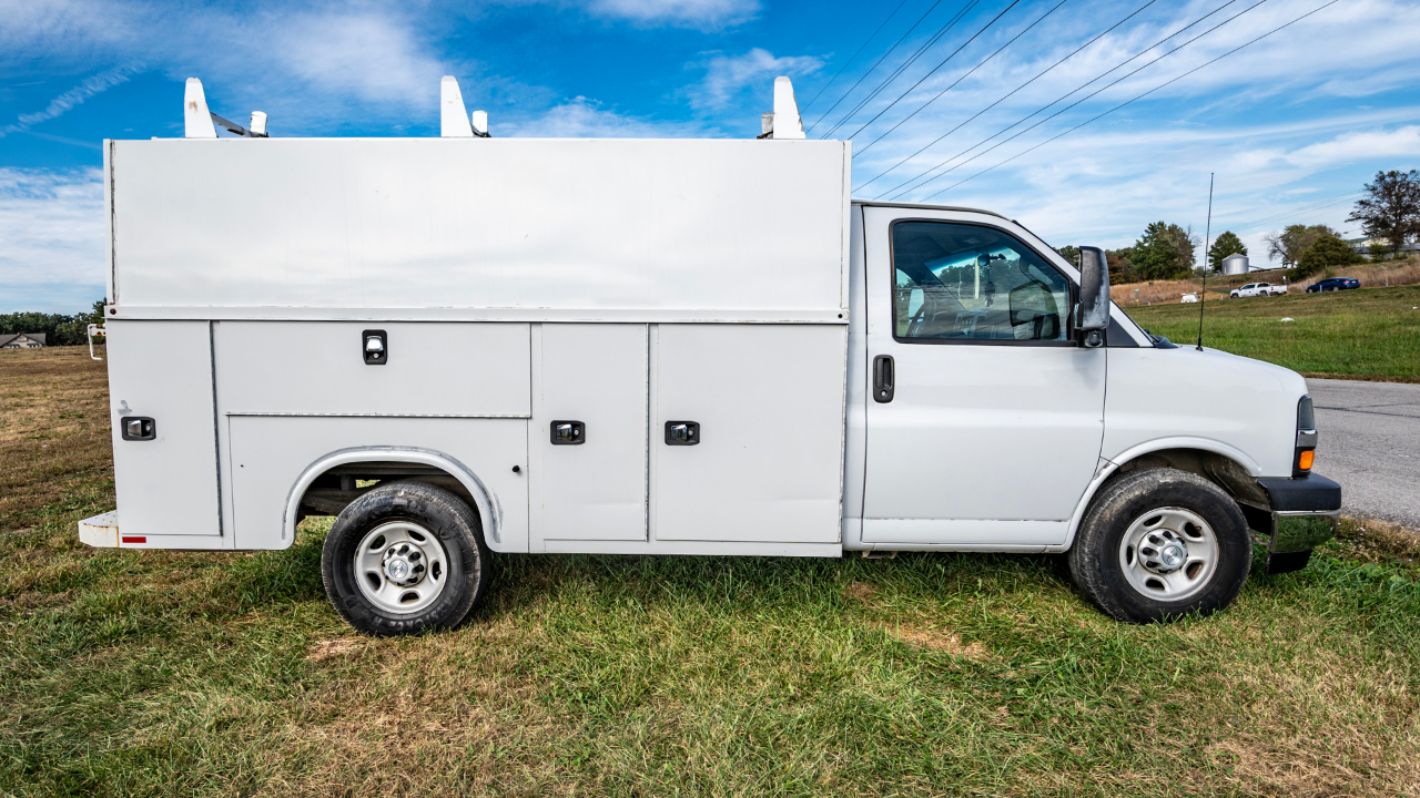 Chevrolet Express G3500 139" 2017 Chevrolet Express G3500 139" 2017