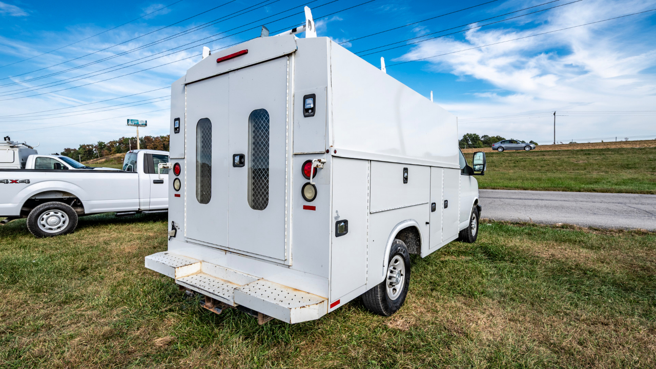 Chevrolet Express G3500 139" 2017 Chevrolet Express G3500 139" 2017