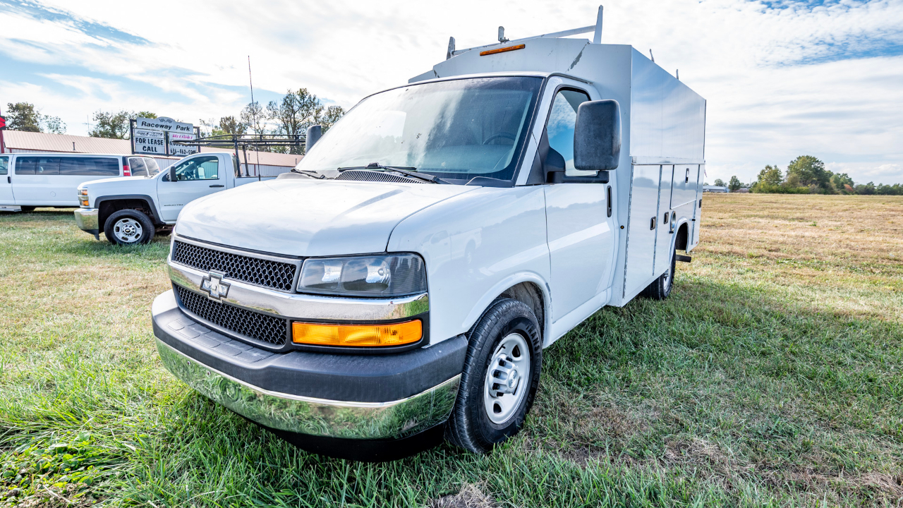 Chevrolet Express G3500 139" 2017 Chevrolet Express G3500 139" 2017
