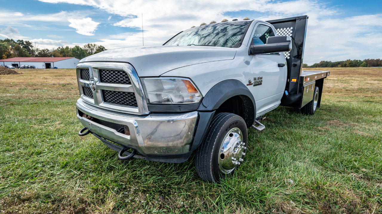 RAM 4500 Regular Cab 2WD DRW 2015 RAM 4500 Regular Cab 2WD DRW 2015