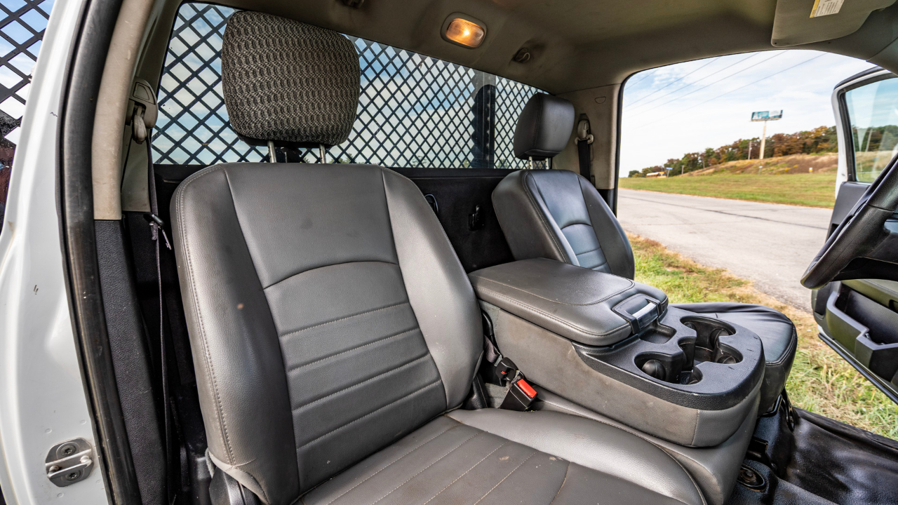 RAM 4500 Regular Cab 2WD DRW 2015 RAM 4500 Regular Cab 2WD DRW 2015