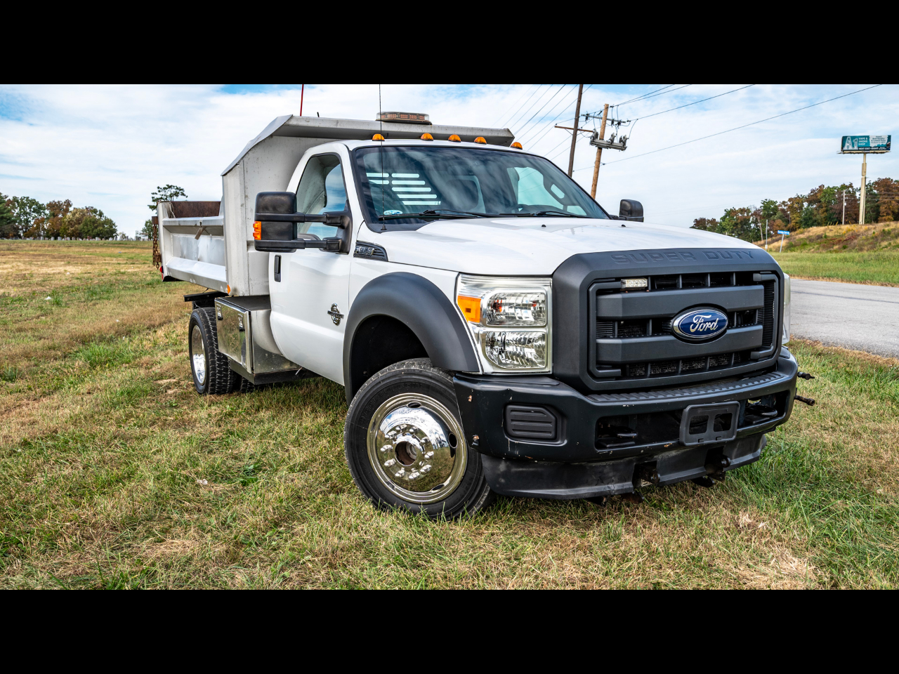 Ford F-550 Regular Cab DRW 4WD 2012 Ford F-550 Regular Cab DRW 4WD 2012