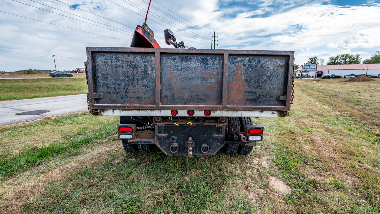 Ford F-550 Regular Cab DRW 4WD 2012 Ford F-550 Regular Cab DRW 4WD 2012