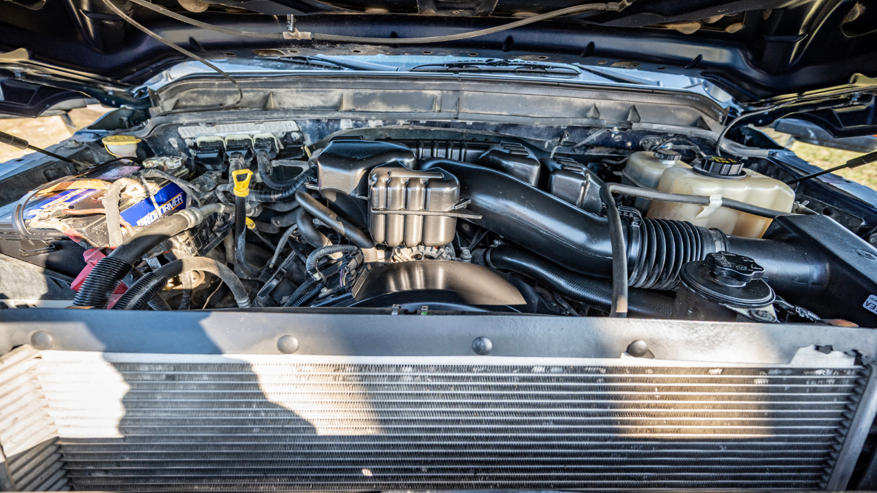 Ford F-350 SD XLT Crew Cab Long Bed DRW 4WD 2015