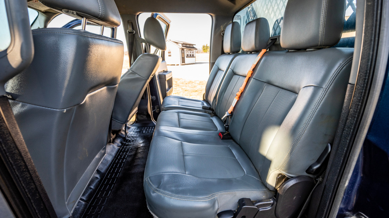 Ford F-350 SD XLT Crew Cab Long Bed DRW 4WD 2015