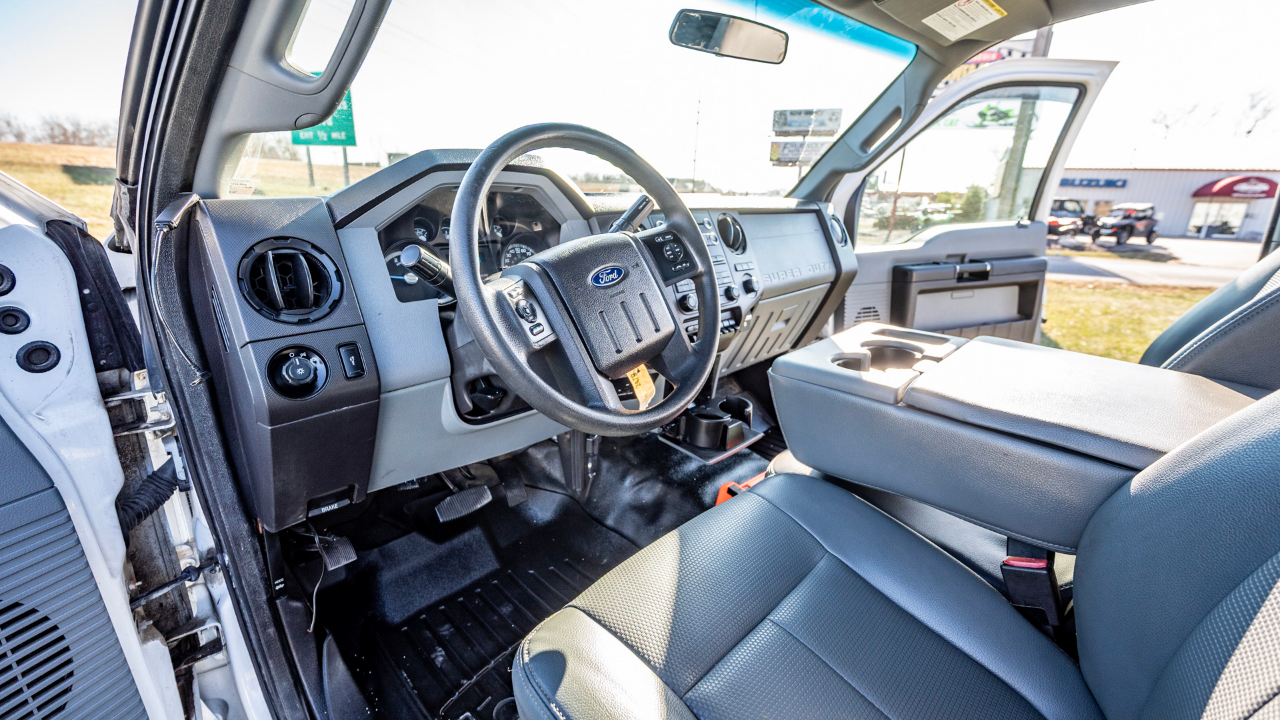 Ford F-250 SD XLT 4WD 2015